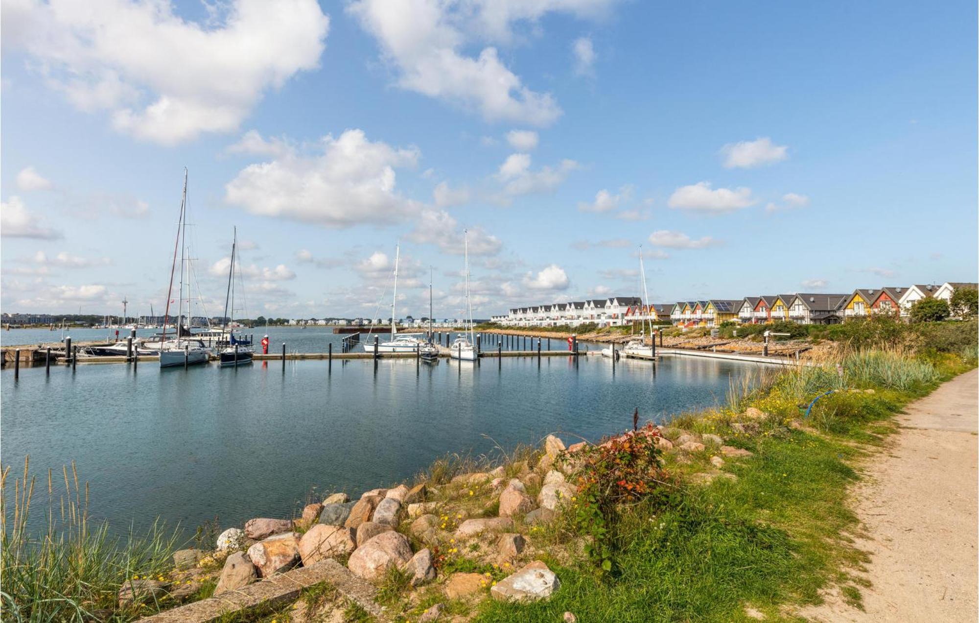 Stunning Home In Ostseeresort Olpenitz With Sauna Buitenkant foto