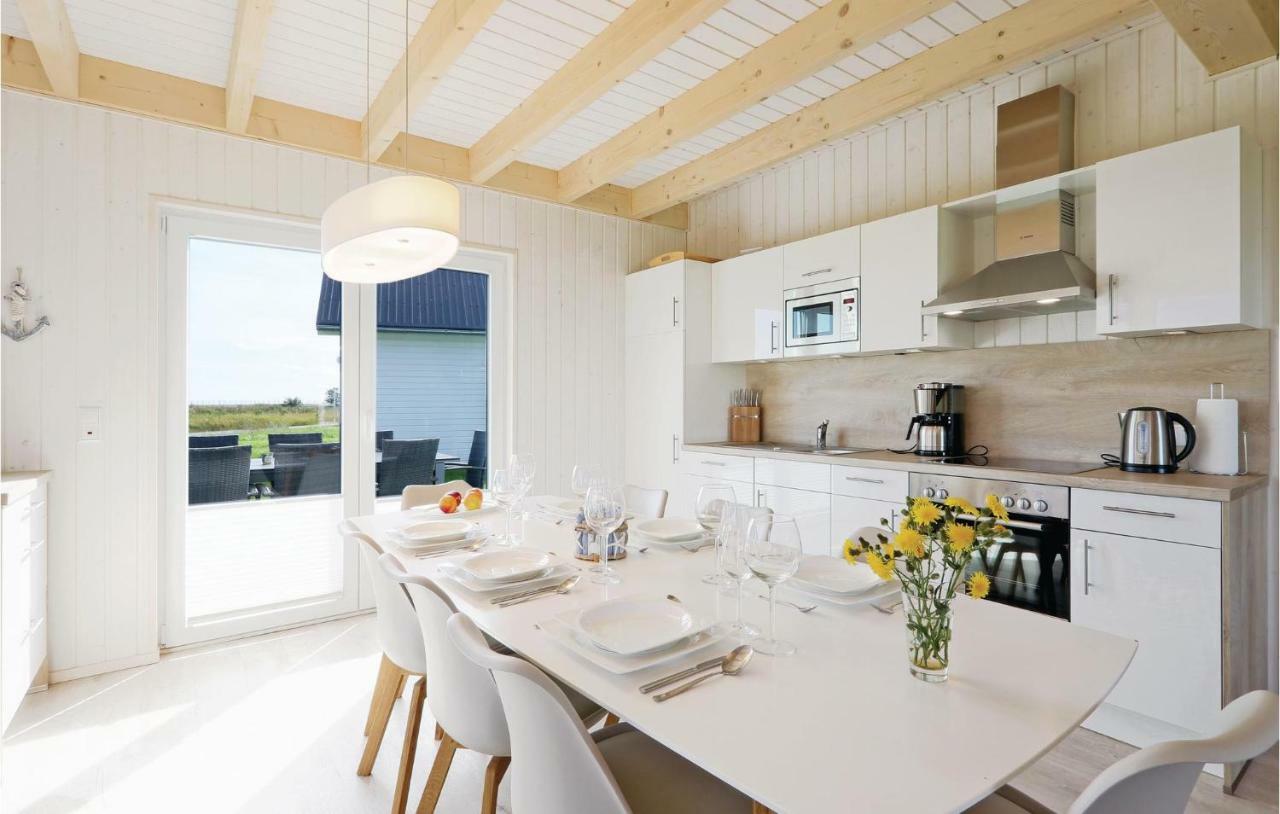 Stunning Home In Ostseeresort Olpenitz With Sauna Buitenkant foto